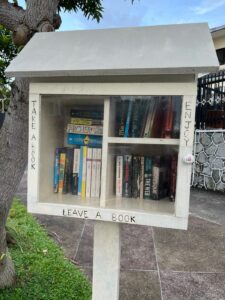 Community library box along Wolkskel Road